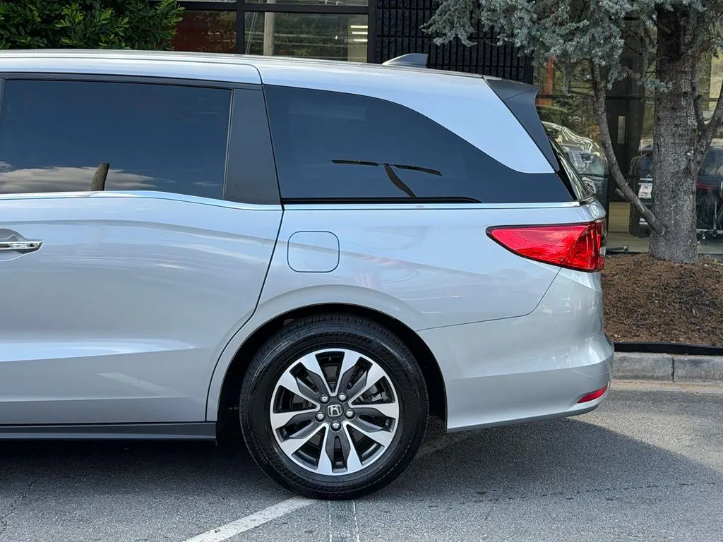 Honda Odyssey photo 11