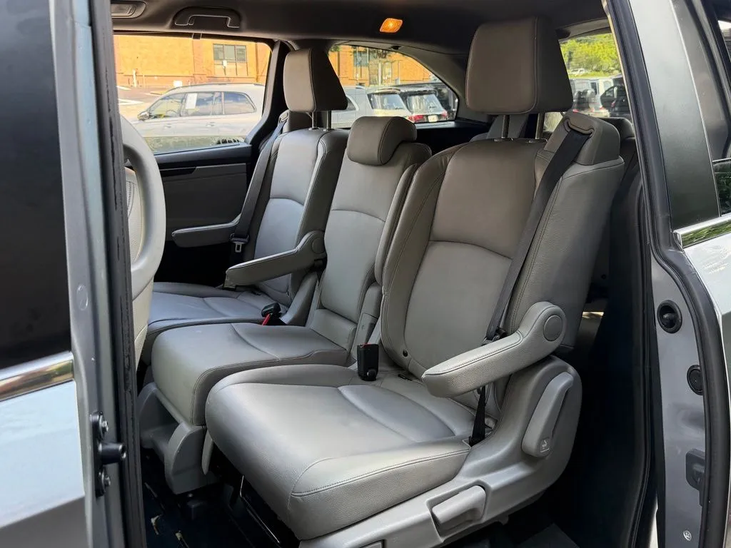 Honda Odyssey photo 31
