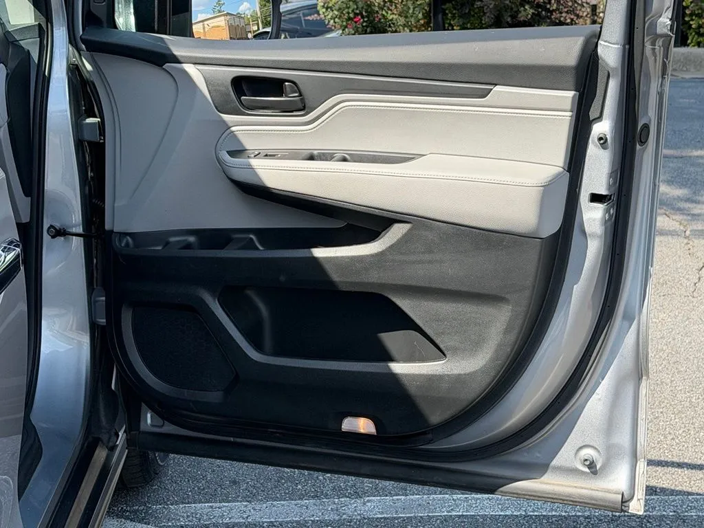 Honda Odyssey photo 38