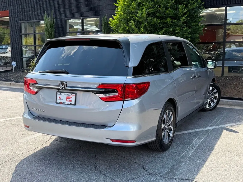 Honda Odyssey photo 12