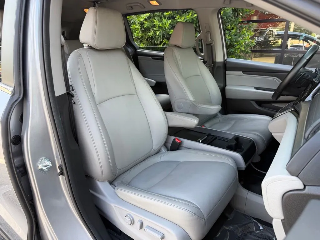 Honda Odyssey photo 36