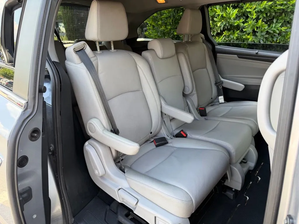 Honda Odyssey photo 40