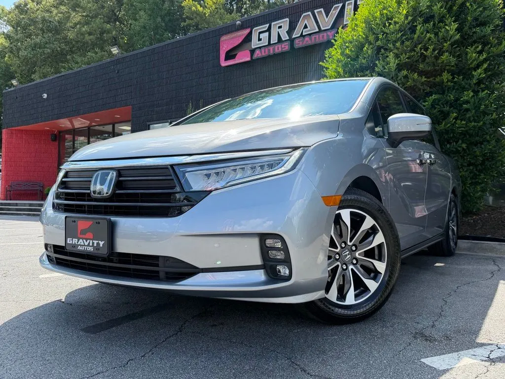 Honda Odyssey photo 2
