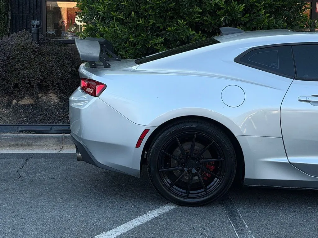 Chevrolet Camaro photo 22