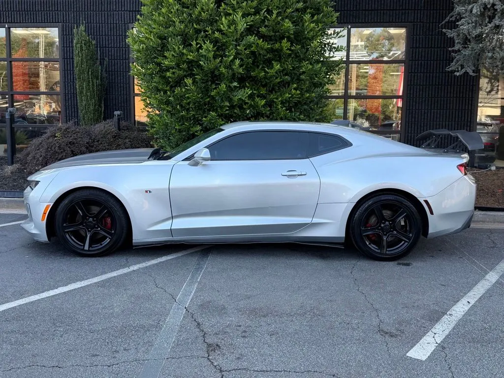 Chevrolet Camaro photo 9