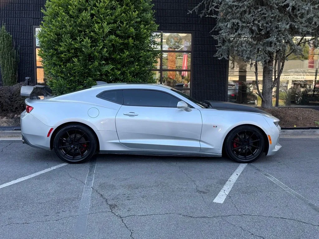 Chevrolet Camaro photo 21