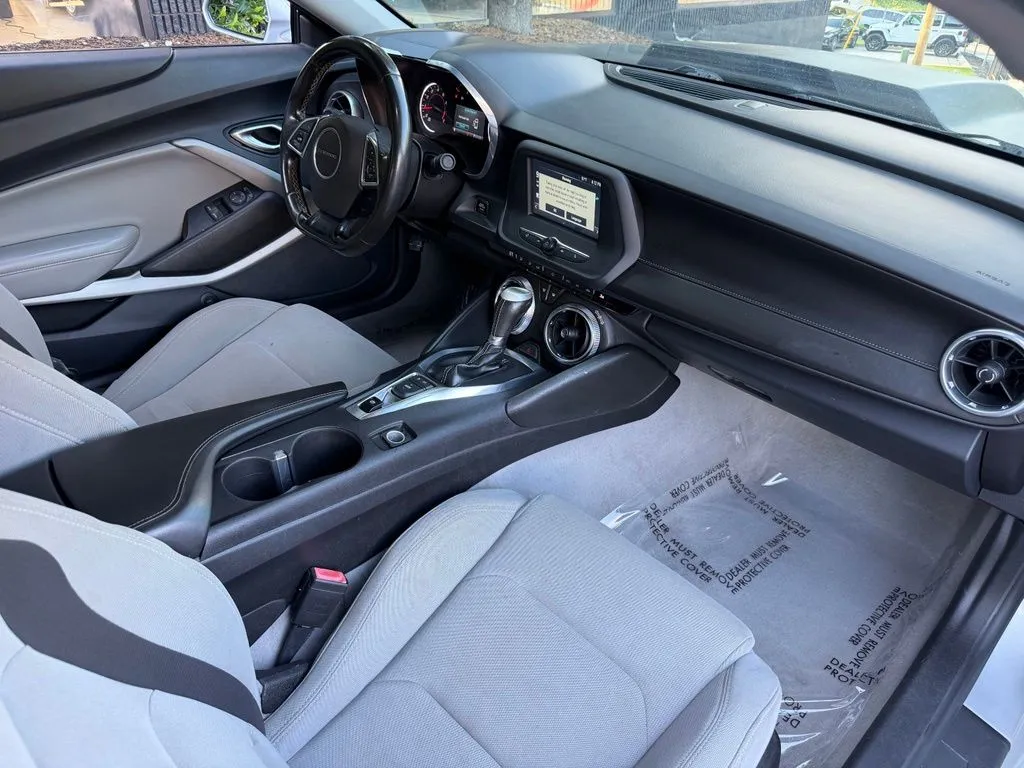 Chevrolet Camaro photo 31