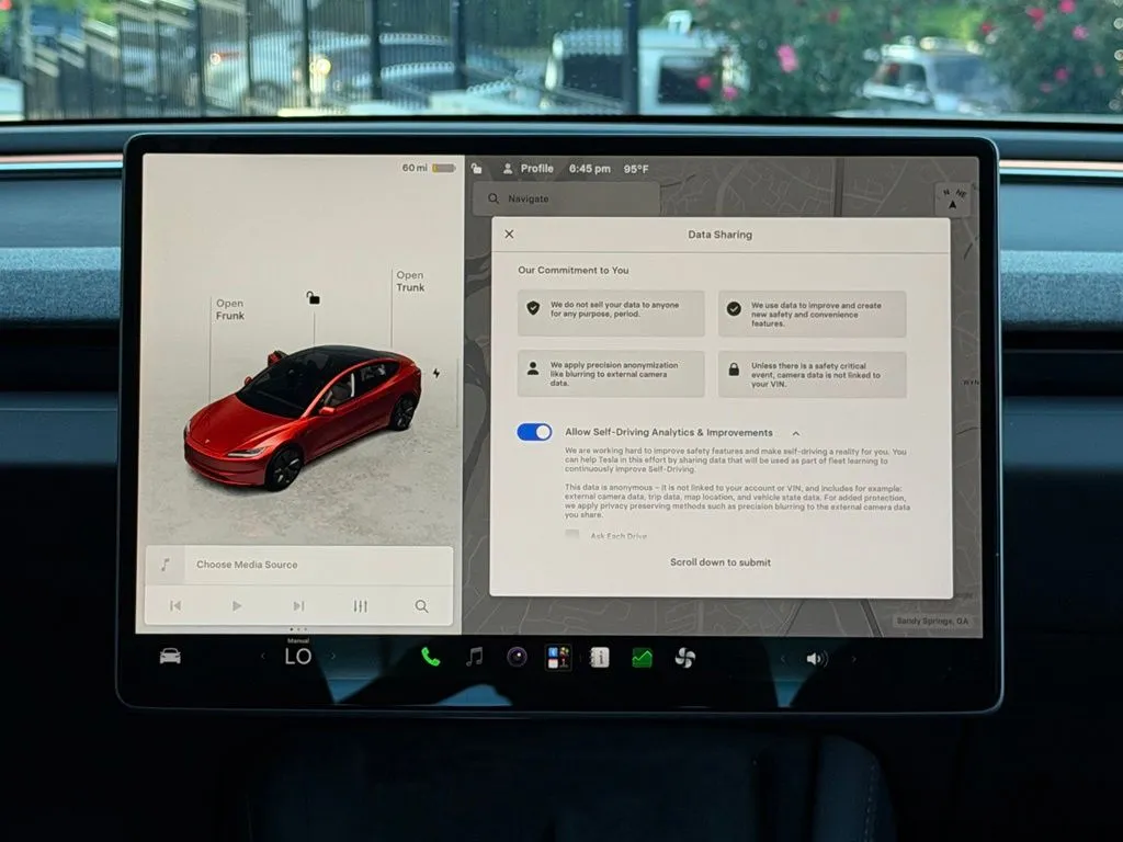 Tesla Model 3 photo 46