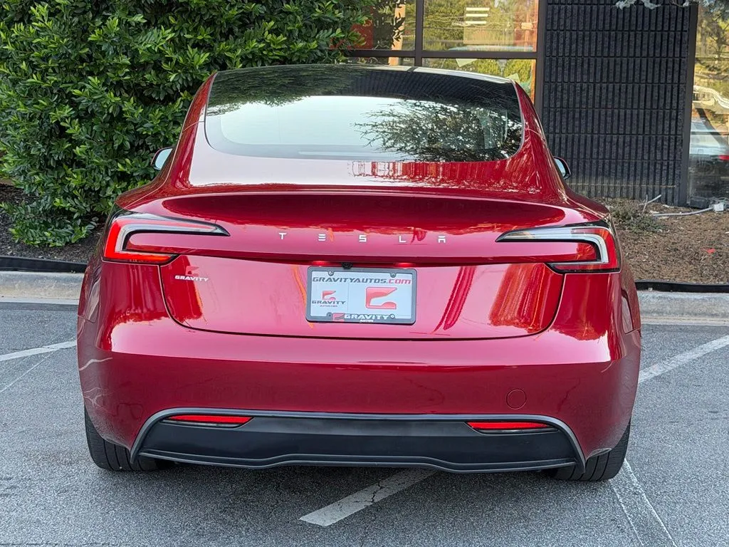 Tesla Model 3 photo 14