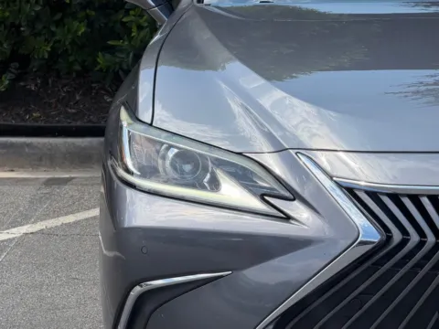 More photos of 2019 Lexus ES 350 at Gravity Autos Sandy Springs, GA