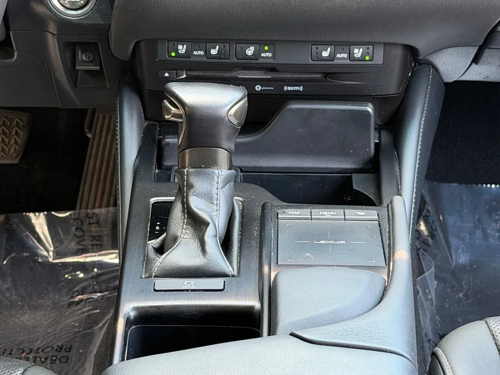 Lexus ES photo 48