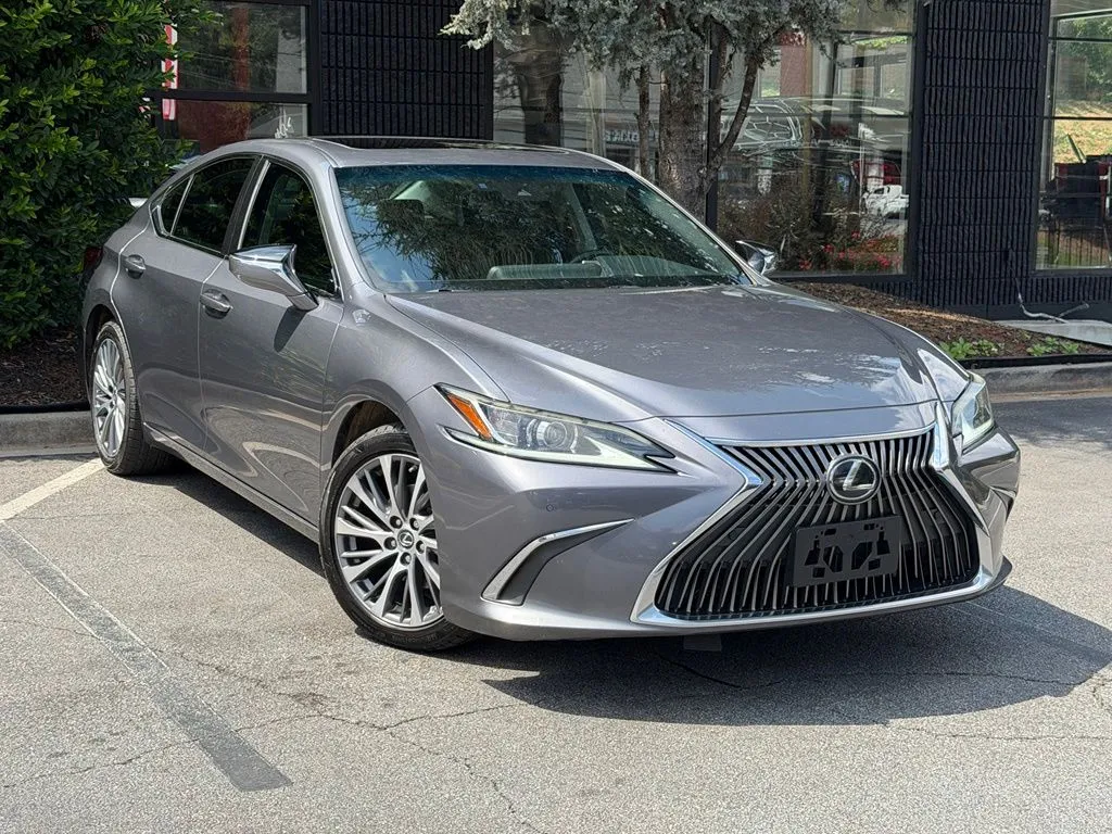 Lexus ES photo 7
