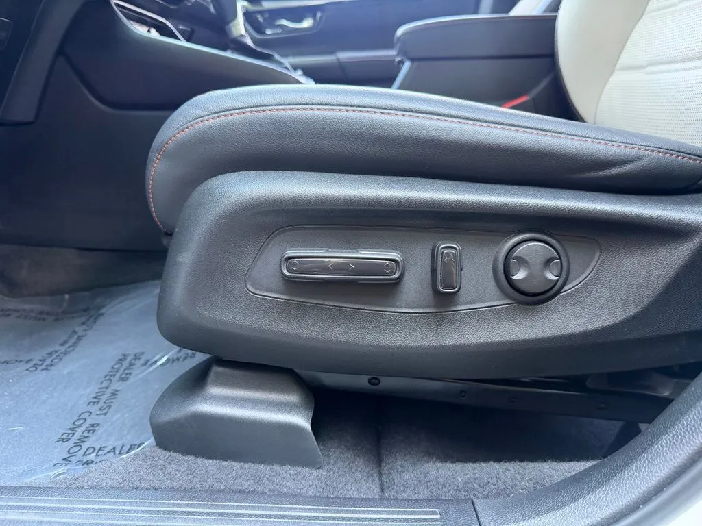 Honda CR-V Hybrid photo 24