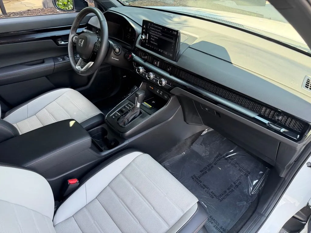 Honda CR-V Hybrid photo 30