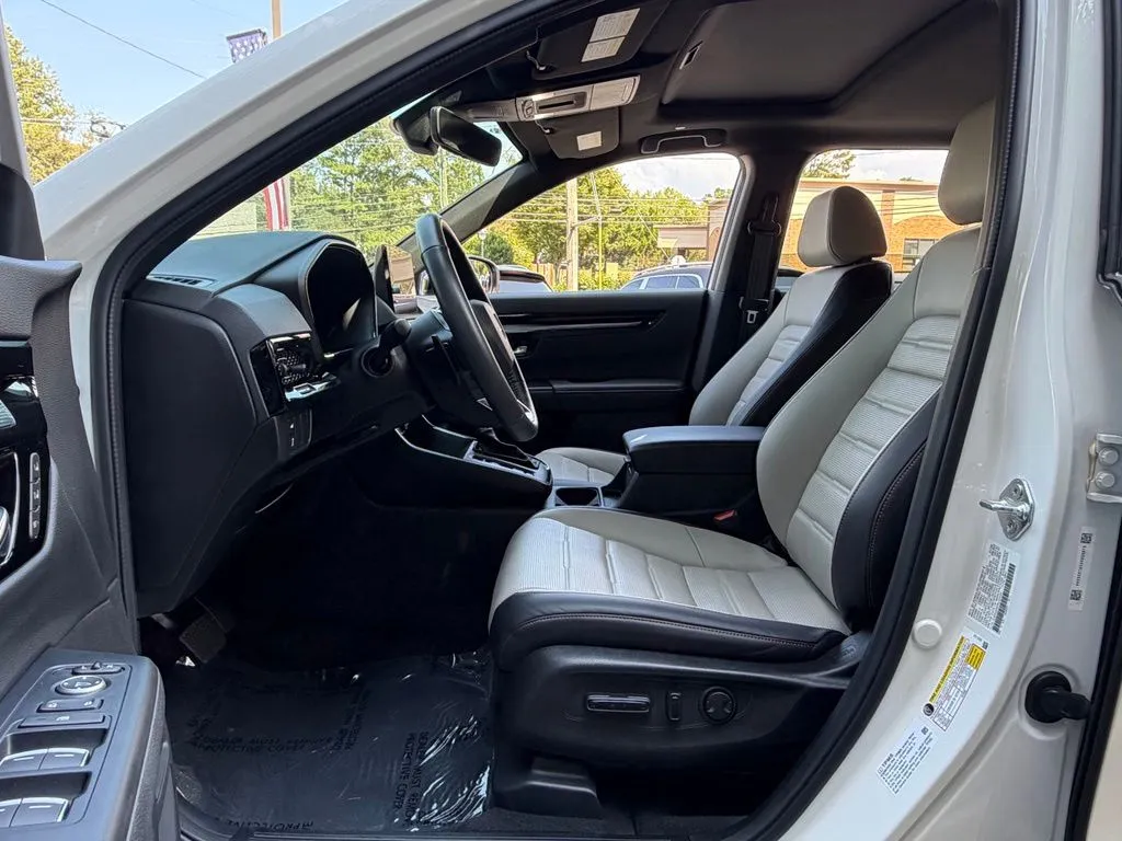 Honda CR-V Hybrid photo 22