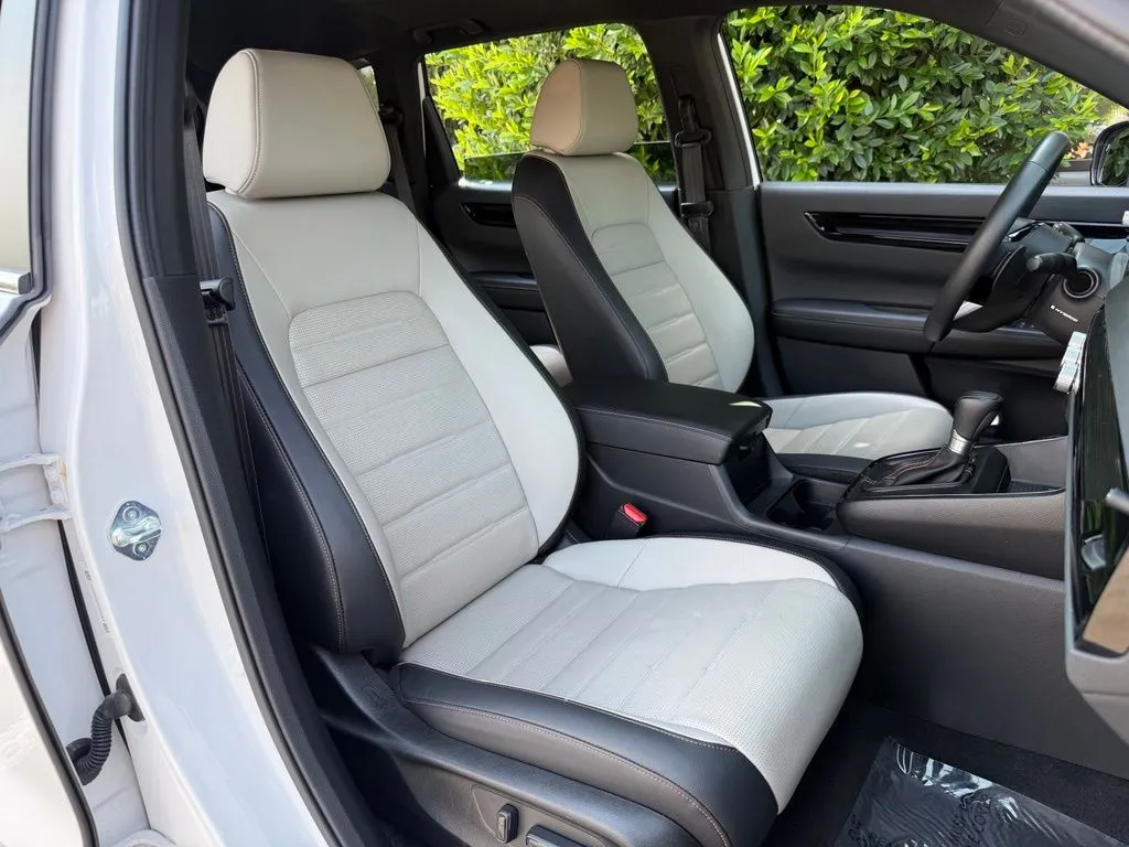 Honda CR-V Hybrid photo 32