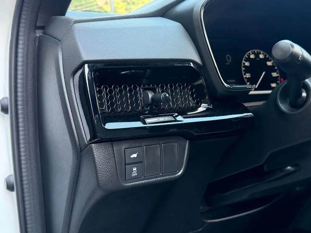 Honda CR-V Hybrid photo 25