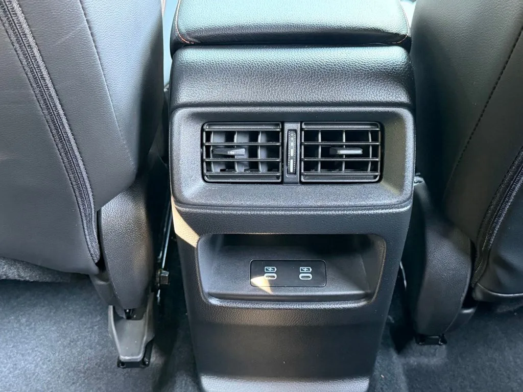 Honda CR-V Hybrid photo 49