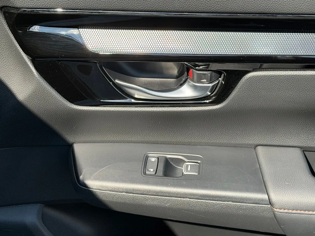 Honda CR-V Hybrid photo 35