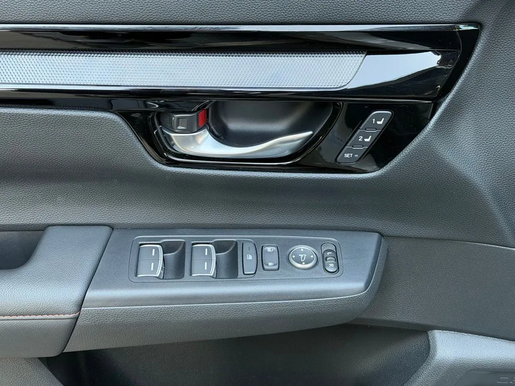Honda CR-V Hybrid photo 27