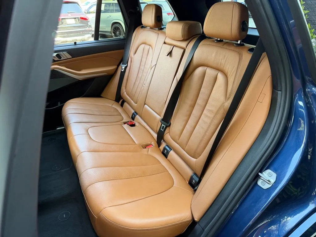 BMW X5 photo 32