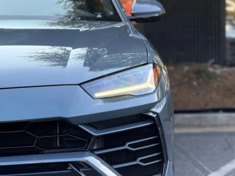 More photos of 2022 Lamborghini Urus Graphite Capsule at Gravity Autos Sandy Springs, GA