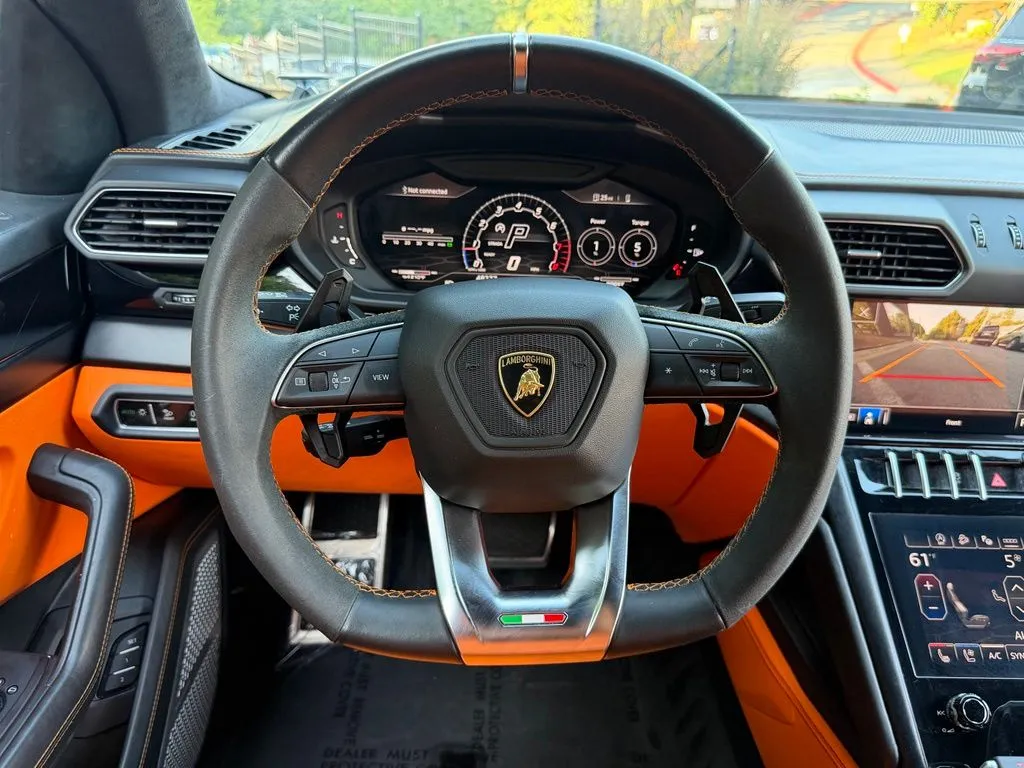 Lamborghini Urus photo 44