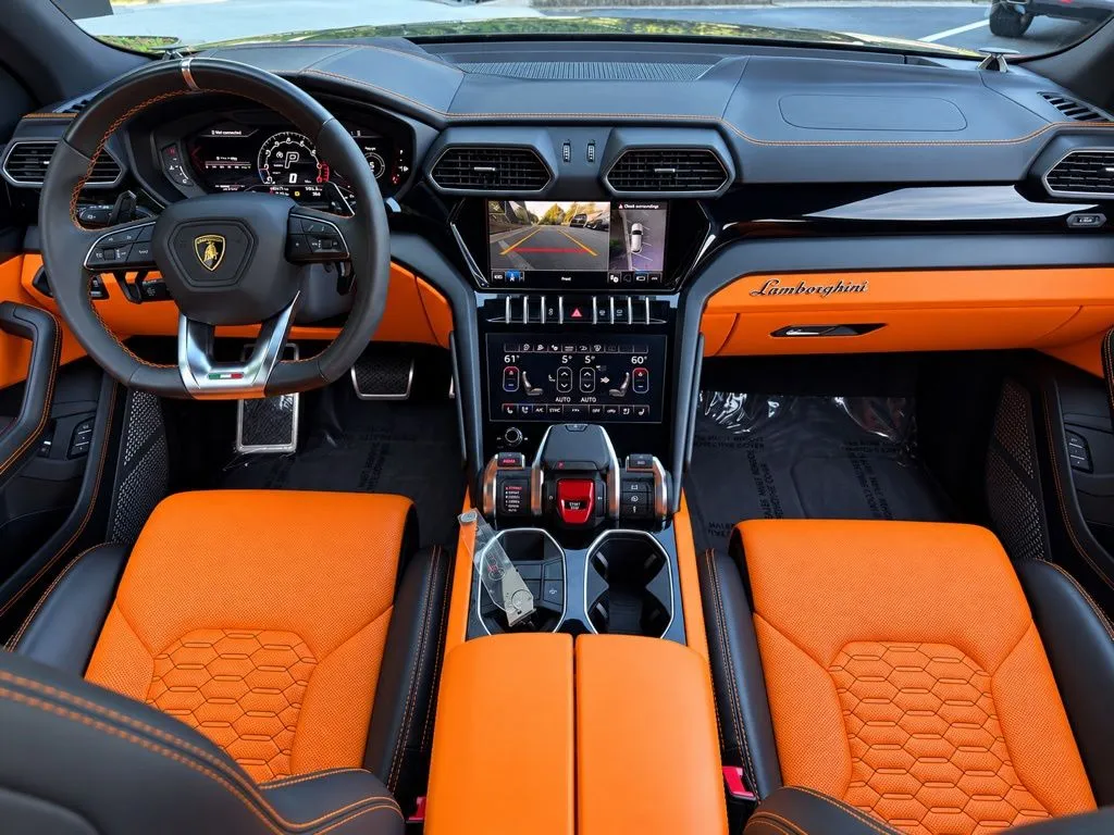 Lamborghini Urus photo 41