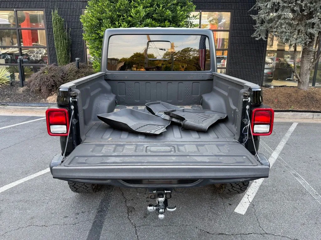 Jeep Gladiator photo 17