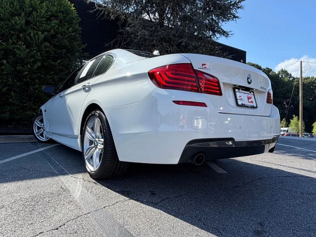 BMW 5 Series photo 20