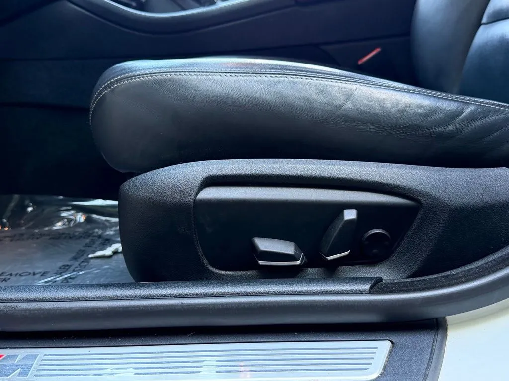 BMW 5 Series photo 27