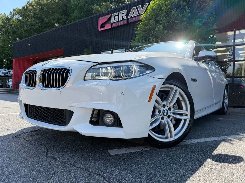 BMW 5 Series photo 2