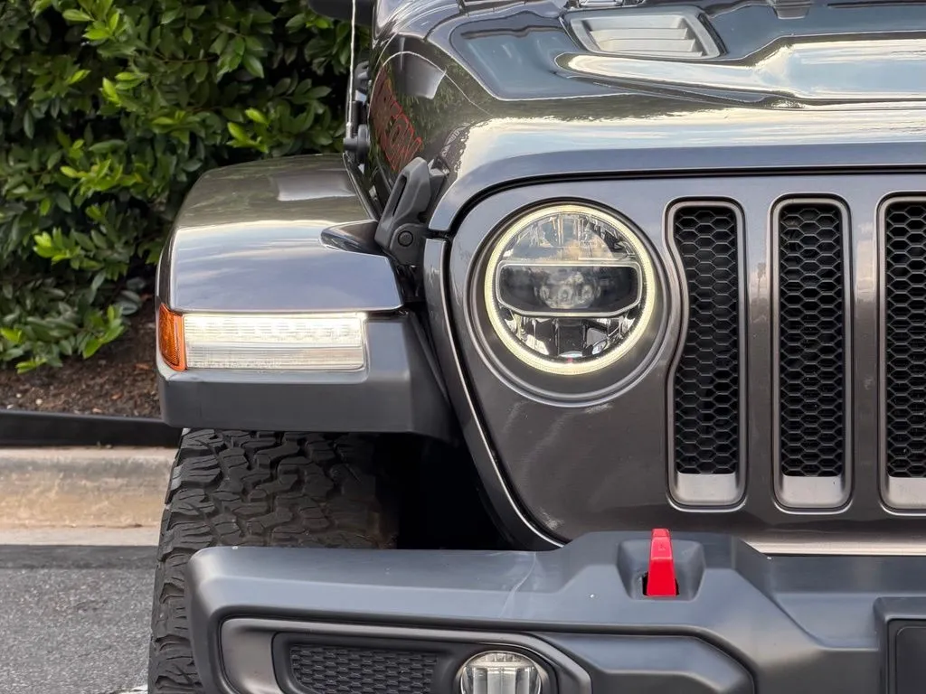Jeep Wrangler photo 4