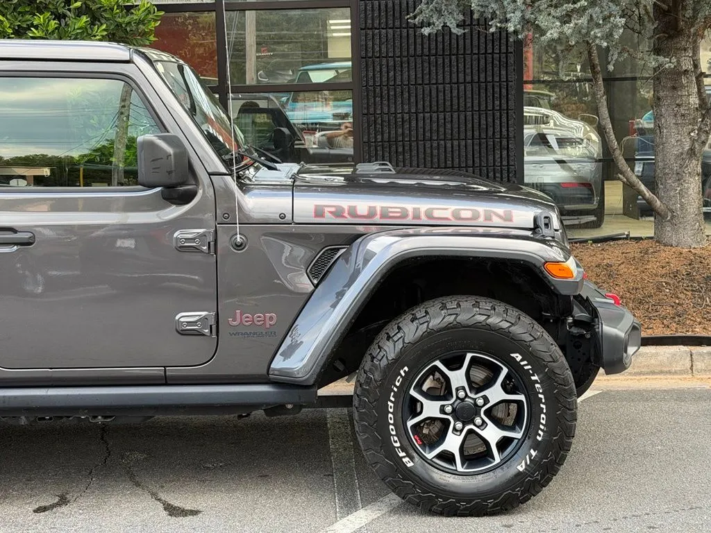 Jeep Wrangler photo 24