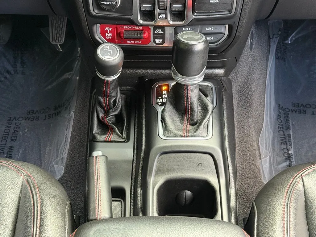 Jeep Wrangler photo 50