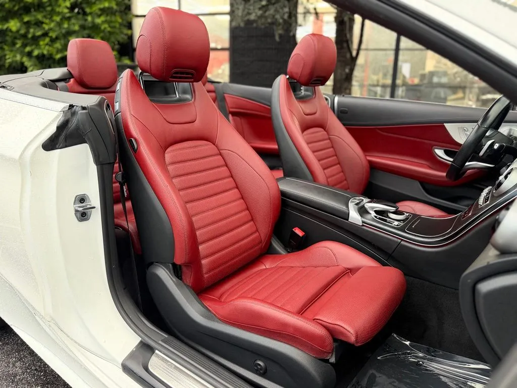 Mercedes-Benz C-Class photo 33