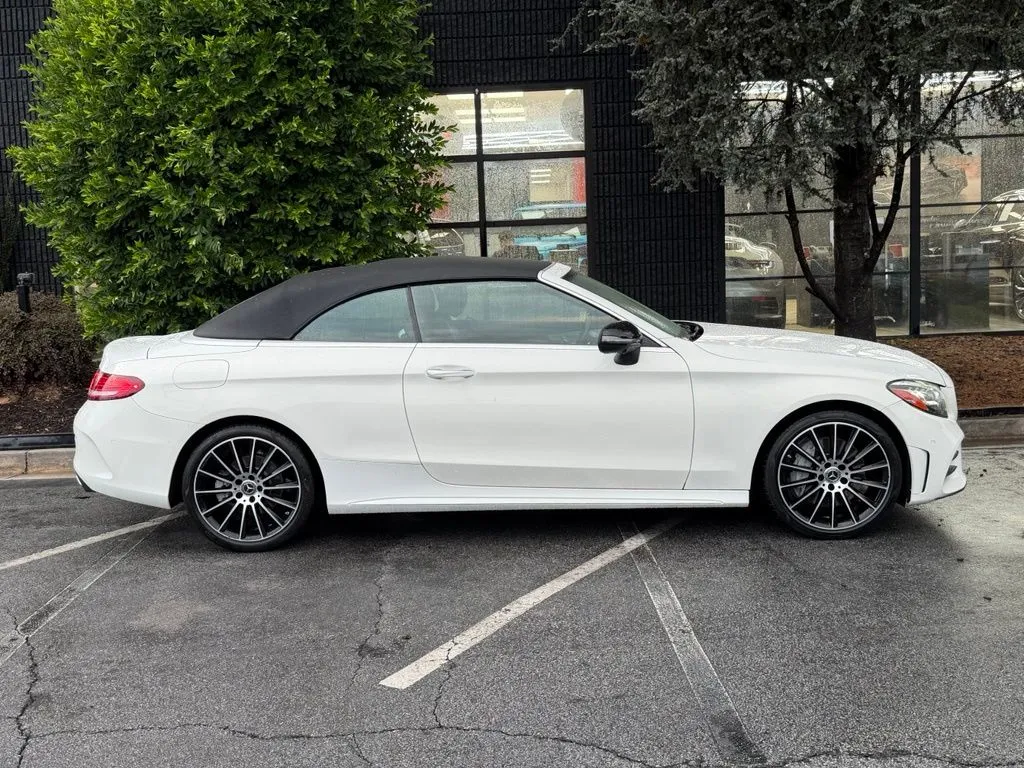 Mercedes-Benz C-Class photo 21
