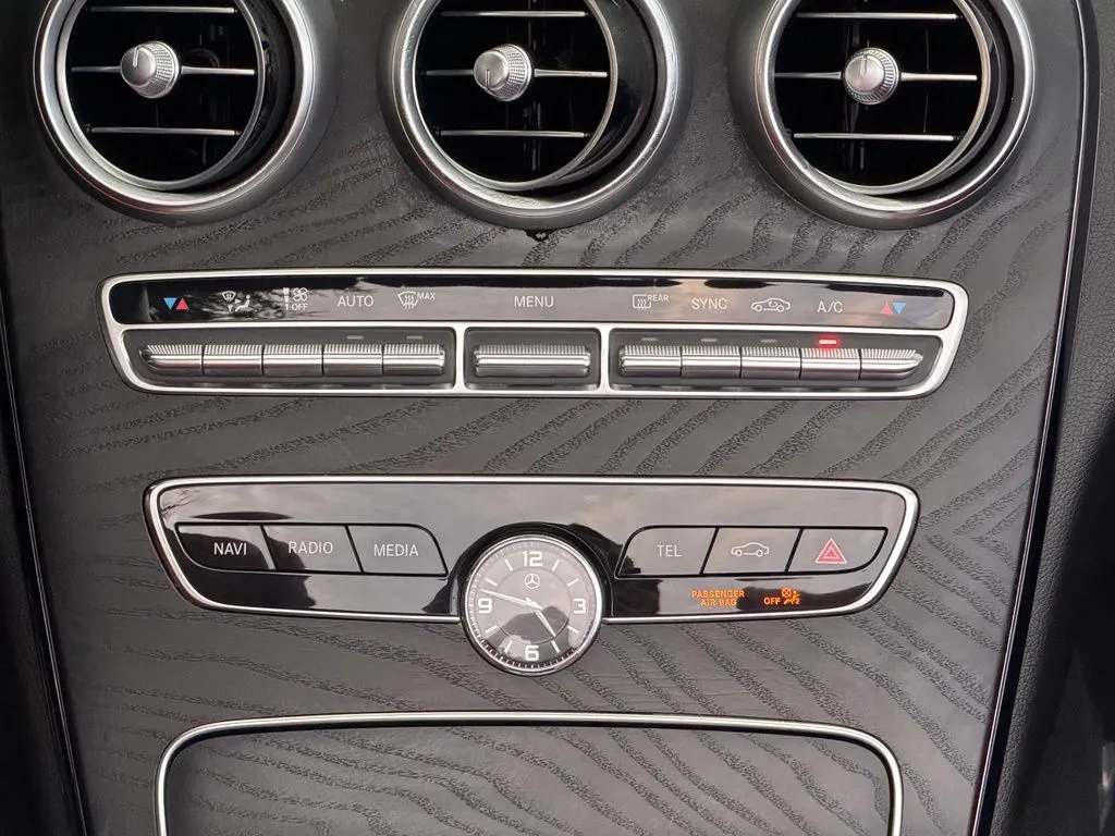Mercedes-Benz C-Class photo 45