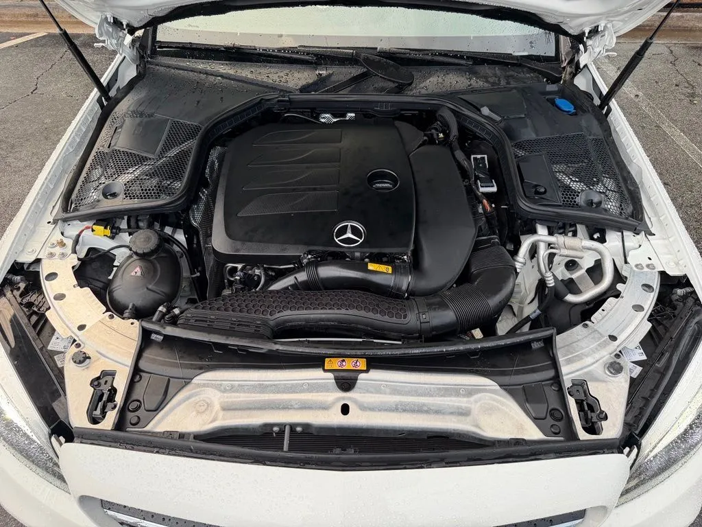 Mercedes-Benz C-Class photo 6