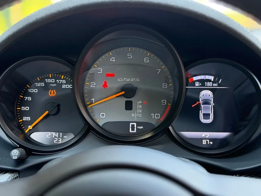 2025 Porsche 718 GT4 RS - Photo 41