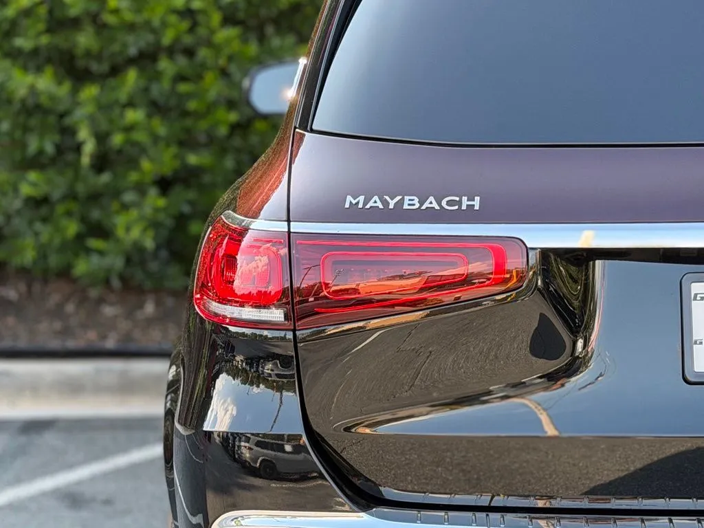 Mercedes-Benz GLS photo 15
