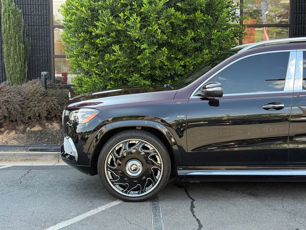 Mercedes-Benz GLS photo 10