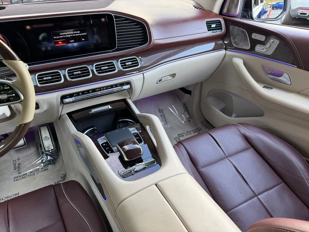 Mercedes-Benz GLS photo 41