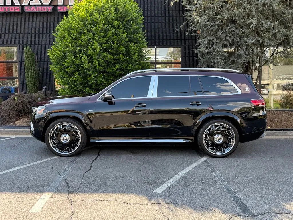 Mercedes-Benz GLS photo 9