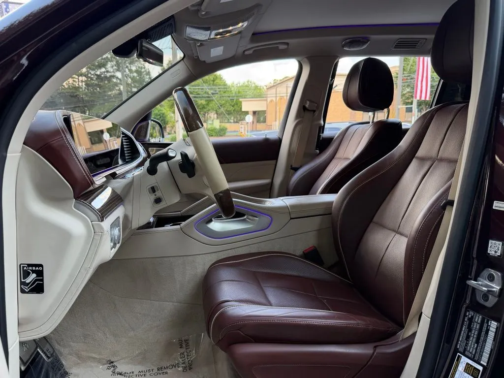 Mercedes-Benz GLS photo 25