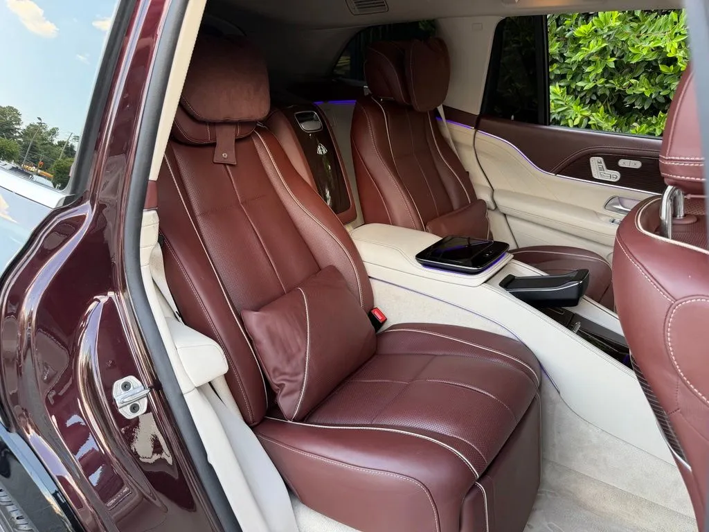 Mercedes-Benz GLS photo 38