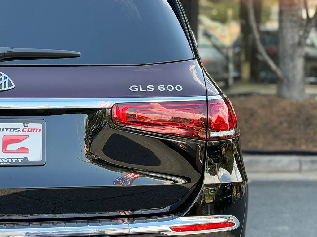 Mercedes-Benz GLS photo 16
