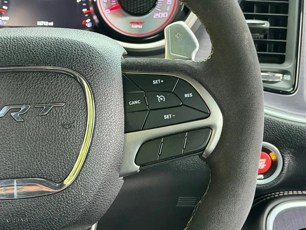 Dodge Challenger photo 41