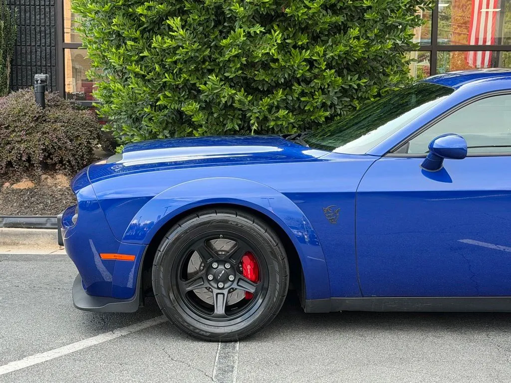 Dodge Challenger photo 10