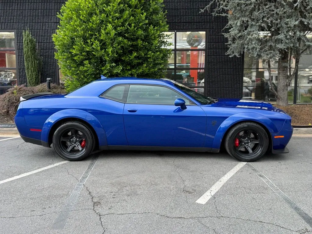 Dodge Challenger photo 21